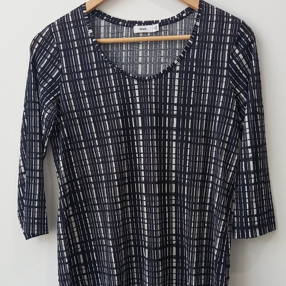 VINCE Black and White 3/4 sleeve top shirt Tshirt striped Size XS